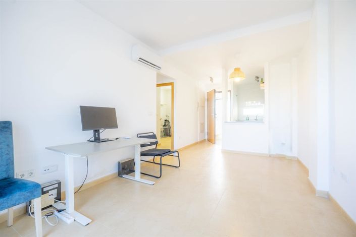 Image No.10-2 Bed Apartment for sale