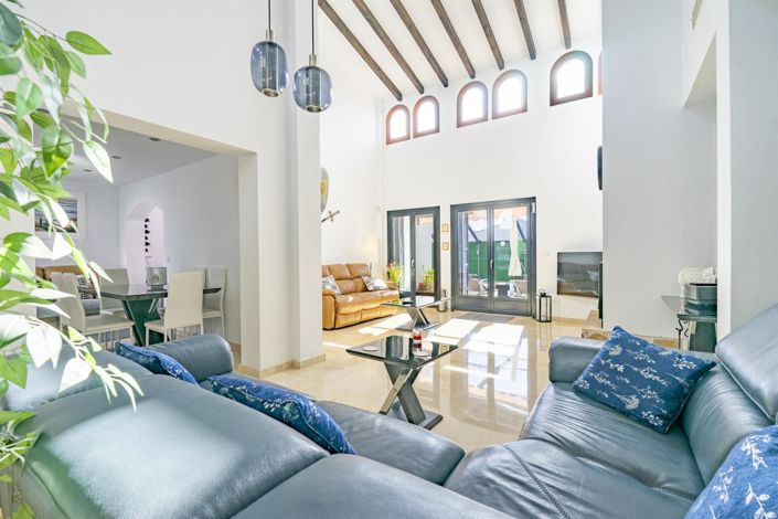 Image No.26-4 Bed Villa for sale