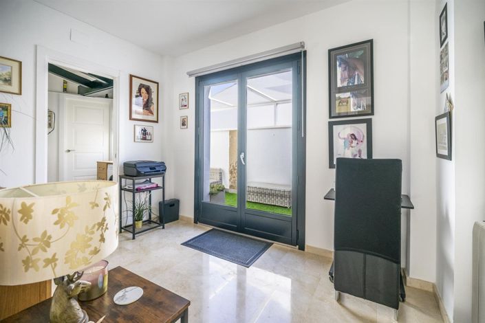 Image No.37-4 Bed Villa for sale