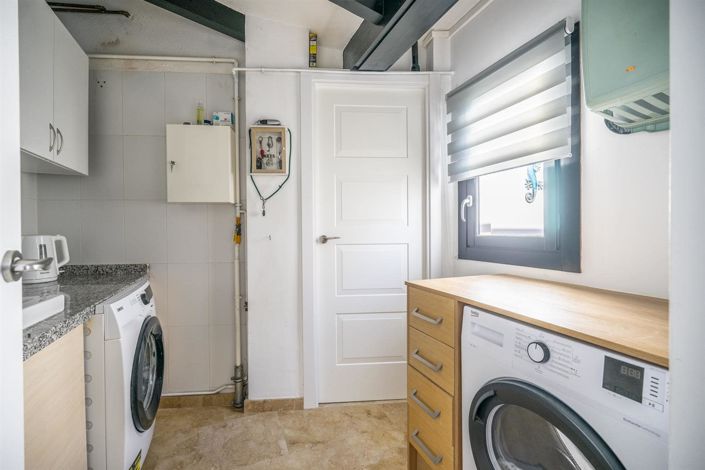 Image No.38-4 Bed Villa for sale