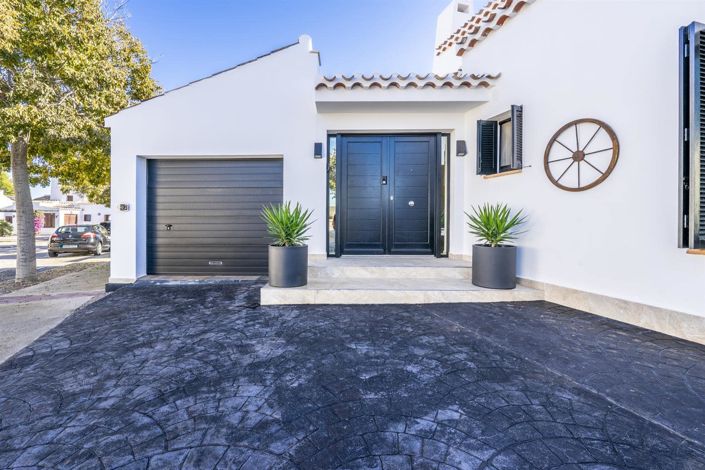 Image No.39-4 Bed Villa for sale