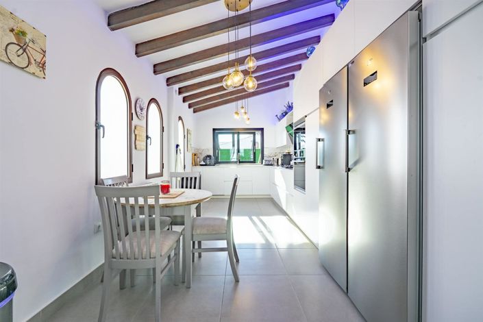 Image No.5-4 Bed Villa for sale