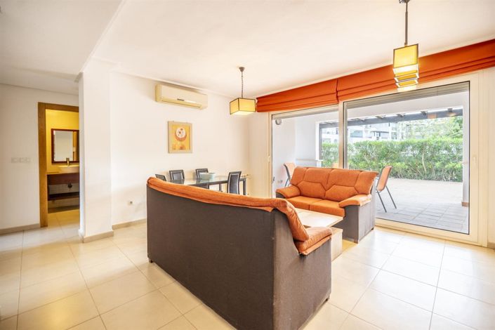 Image No.8-2 Bed Apartment for sale