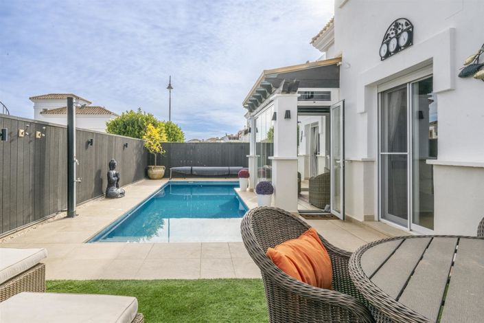 Image No.16-3 Bed Villa for sale