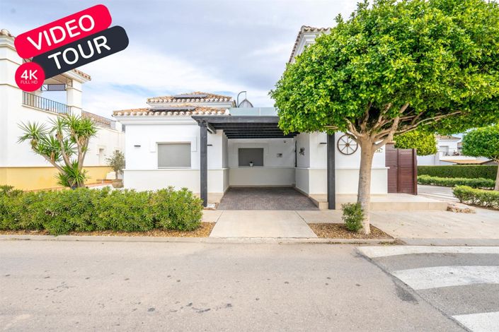 Image No.18-3 Bed Villa for sale