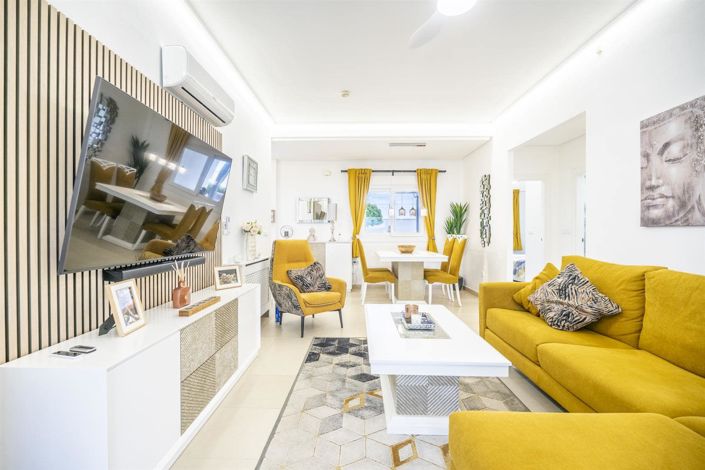 Image No.20-3 Bed Villa for sale