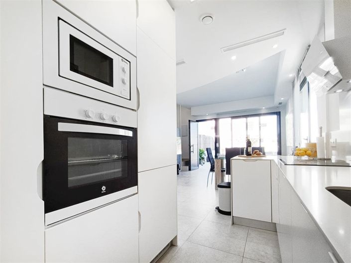 Image No.23-3 Bed Villa for sale