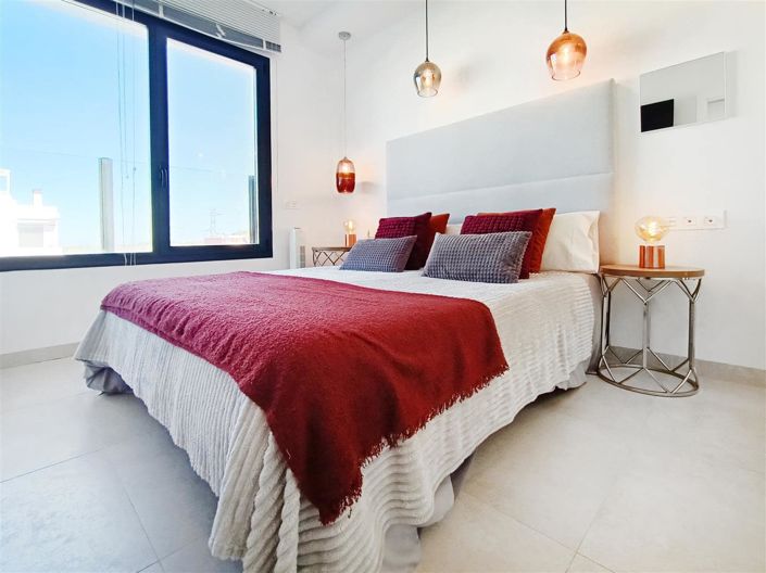 Image No.3-3 Bed Villa for sale