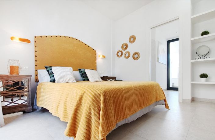 Image No.37-3 Bed Villa for sale