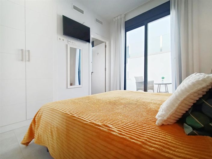 Image No.39-3 Bed Villa for sale