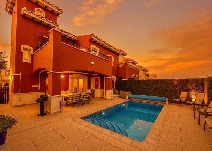 Image No.9-2 Bed Villa for sale