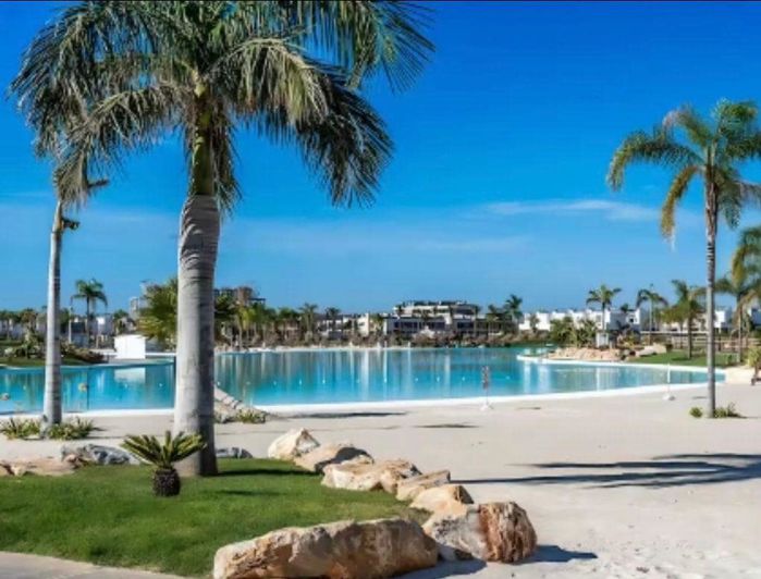 Image No.27-2 Bed Apartment for sale