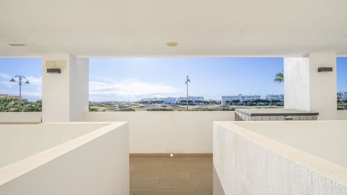 Image No.16-2 Bed Apartment for sale