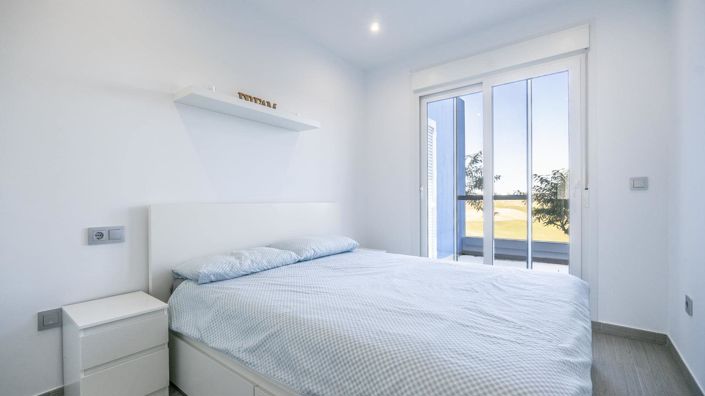 Image No.6-2 Bed Apartment for sale