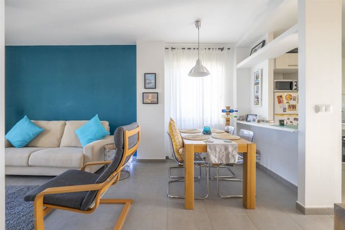 Image No.10-2 Bed Apartment for sale