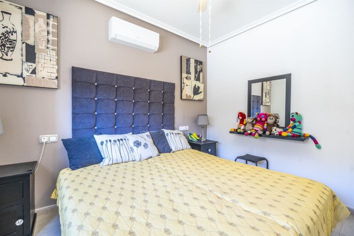 Image No.22-3 Bed Villa for sale