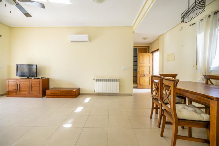 Image No.12-3 Bed Villa for sale