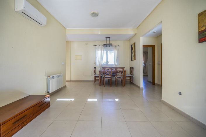 Image No.13-3 Bed Villa for sale