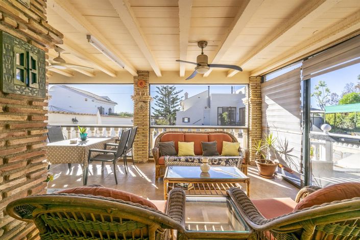 Image No.26-3 Bed Villa for sale