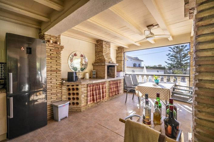 Image No.27-3 Bed Villa for sale