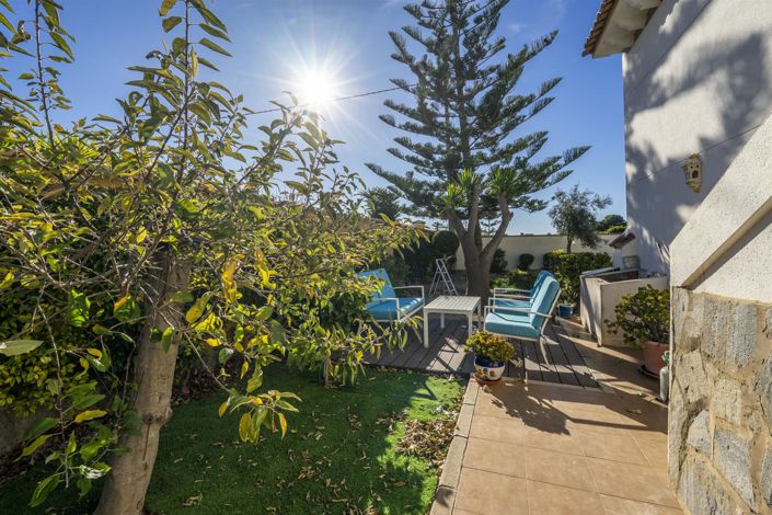 Image No.30-3 Bed Villa for sale