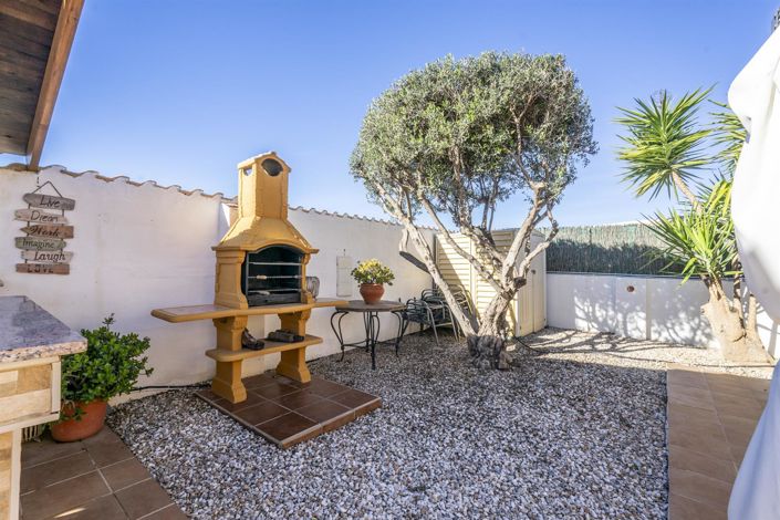 Image No.17-3 Bed Villa for sale