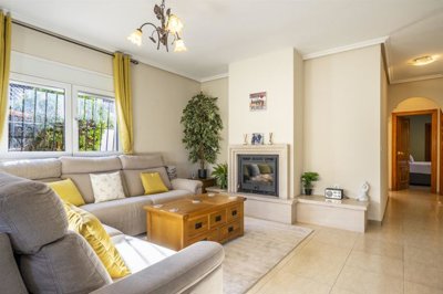 vcfjrpg50kwvudy3xuwfbg