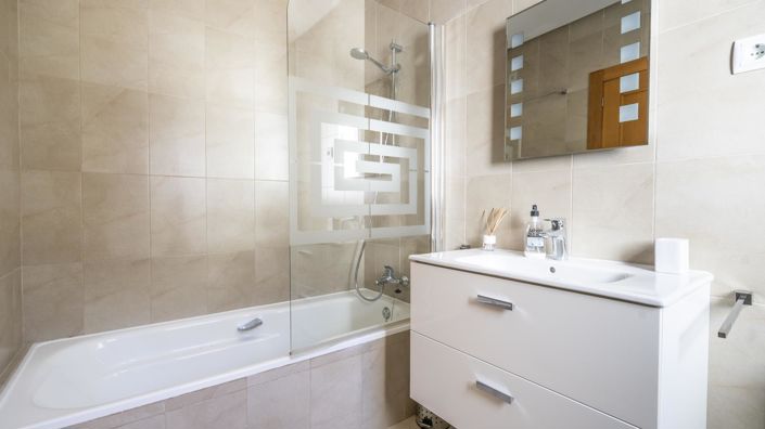 Image No.8-3 Bed Villa for sale