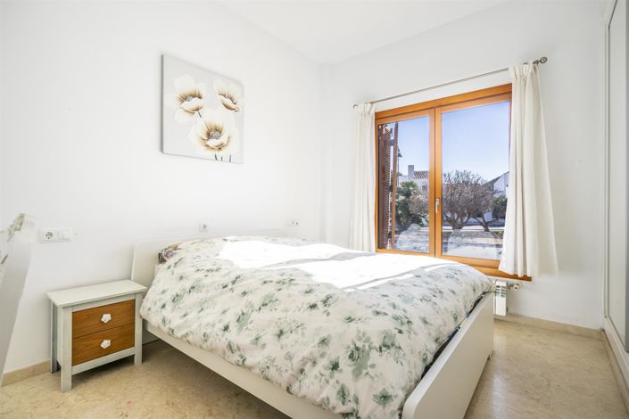 Image No.17-3 Bed Villa for sale