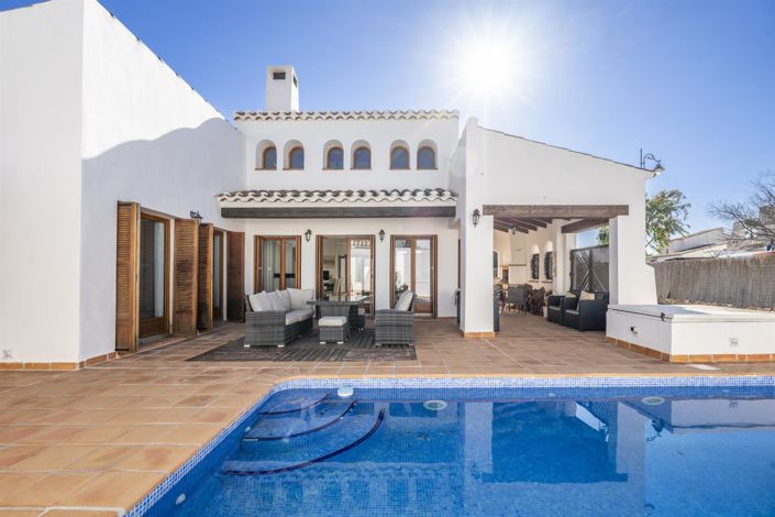 Image No.21-3 Bed Villa for sale