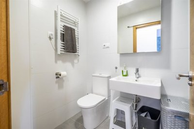 plbayfe-yuy98ejhsl1yfw