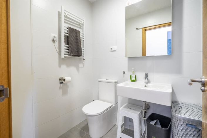 Image No.11-2 Bed Apartment for sale