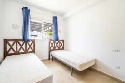 yu8-pmqkuuabpw5jbltqq