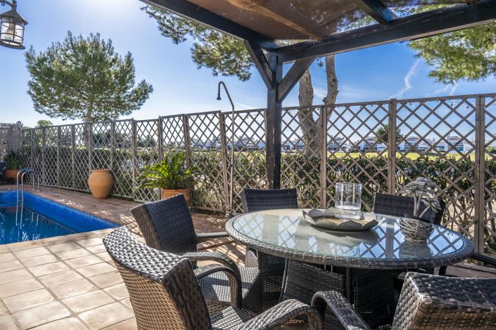 Image No.15-3 Bed Villa for sale