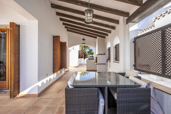 Image No.9-3 Bed Villa for sale