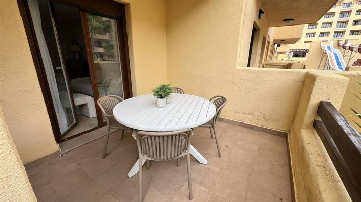 Image No.6-Propriété de 1 chambre à vendre