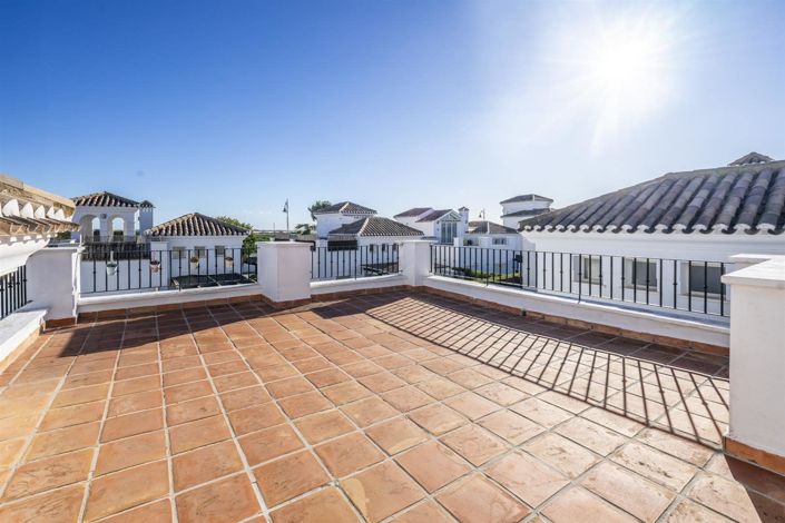 Image No.6-2 Bed Villa for sale