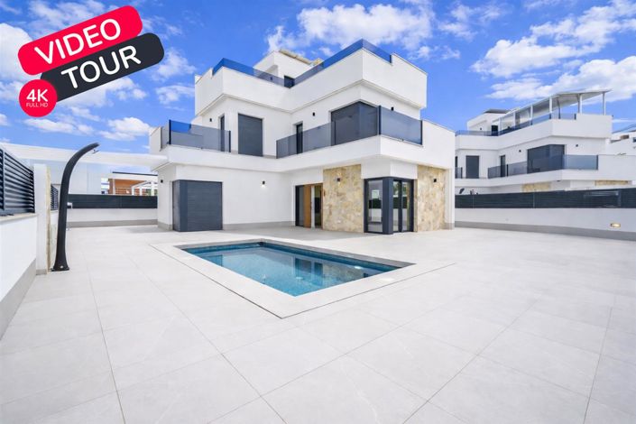 Image No.16-5 Bed Villa for sale