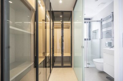 ragece743esf8mgbabbdxa