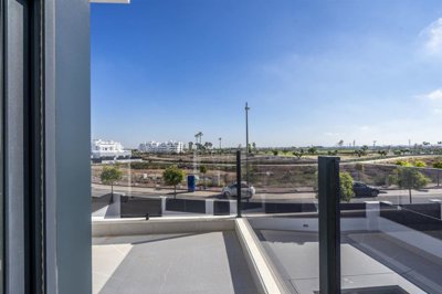 sz2pd65c6esxqchiowzdha