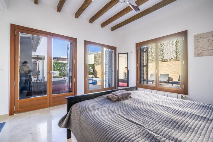 Image No.14-4 Bed Villa for sale