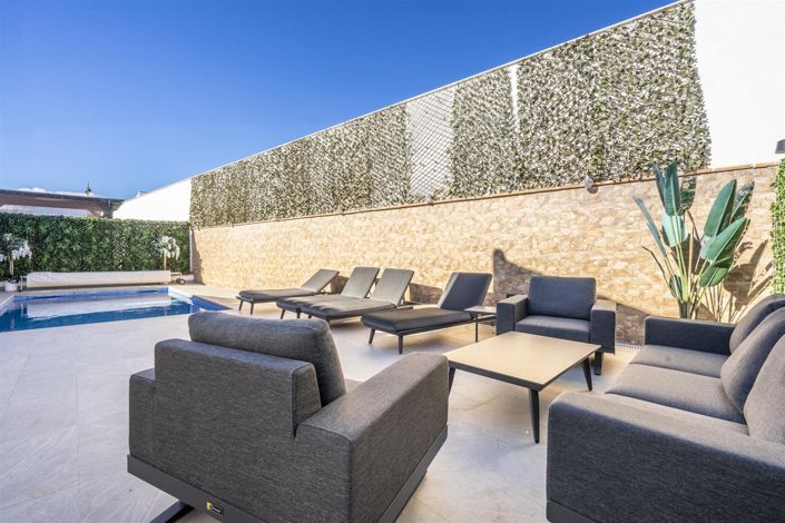 Image No.22-4 Bed Villa for sale