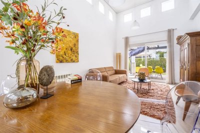 rzug-xgooe6htj7rvdniq