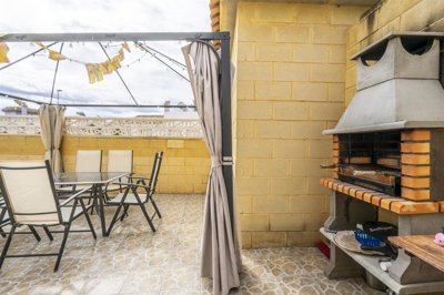 0av9hpk1eegb64xcy4jccg