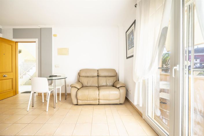 Image No.8-2 Bed Apartment for sale