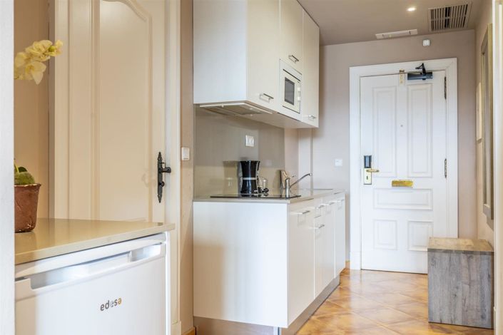 Image No.13-1 Bed Apartment for sale