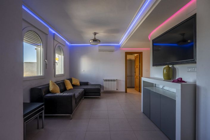 Image No.14-2 Bed Apartment for sale