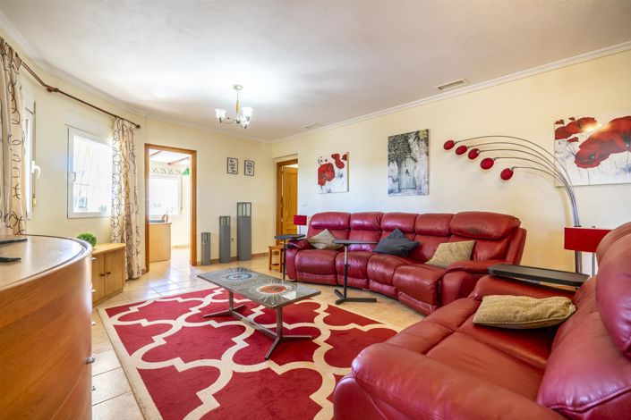 Image No.13-3 Bed Villa for sale