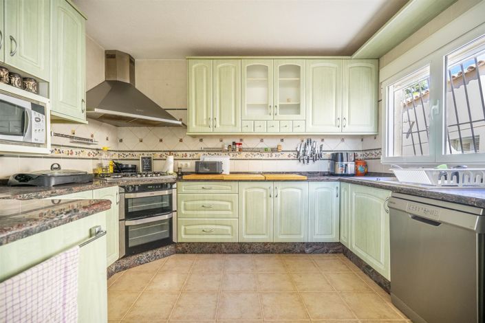 Image No.4-3 Bed Villa for sale