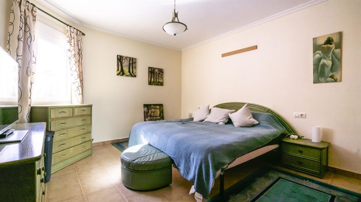 Image No.5-3 Bed Villa for sale